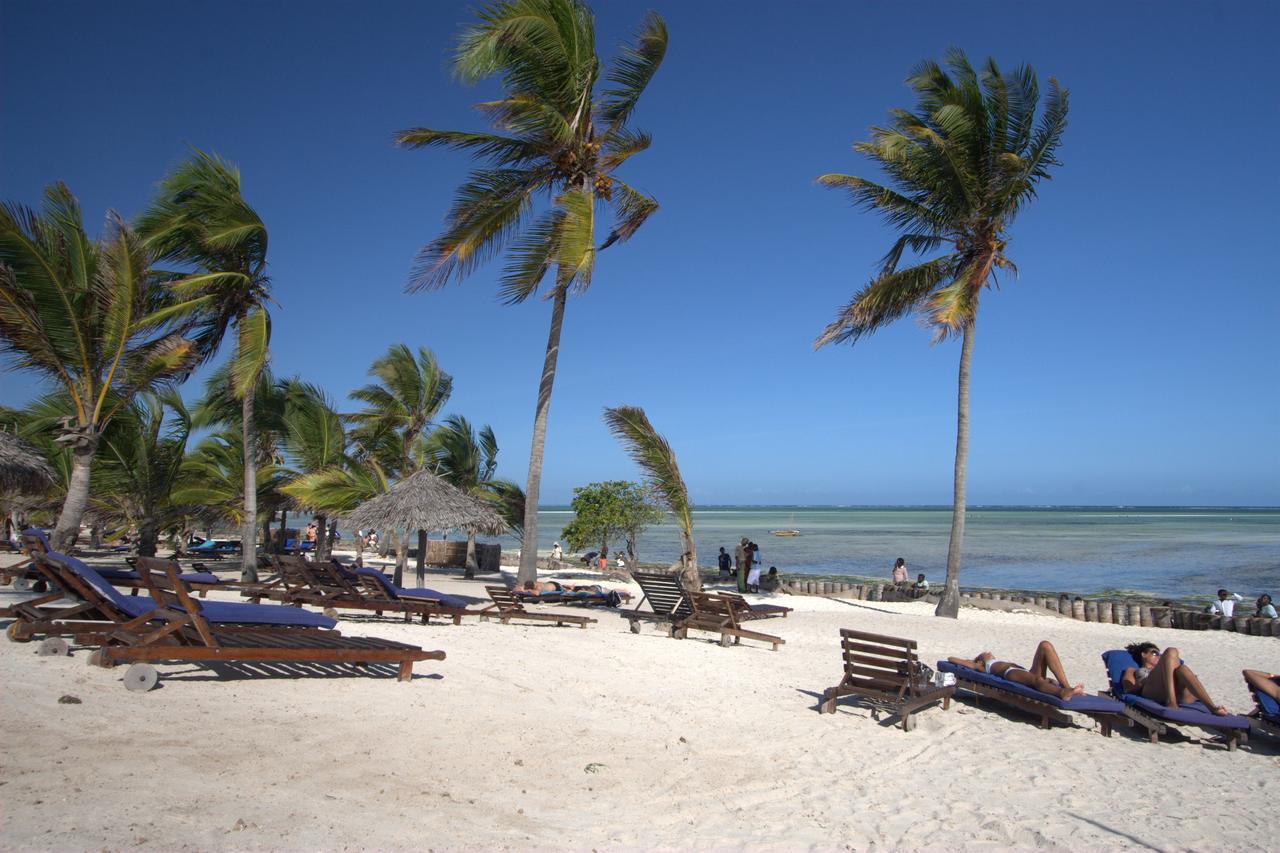 Jumbo Watamu Hotel Kültér fotó