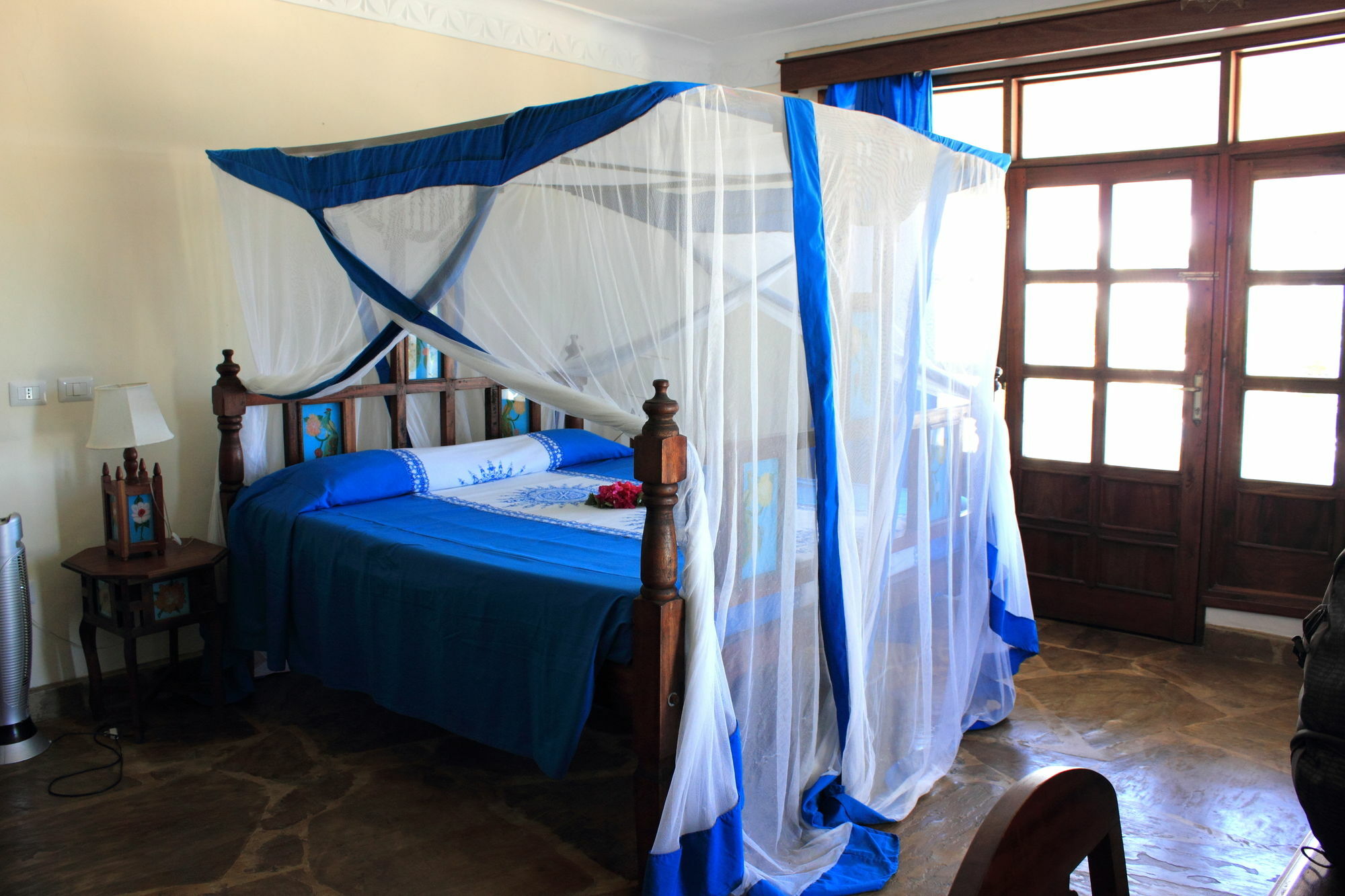 Jumbo Watamu Hotel Kültér fotó