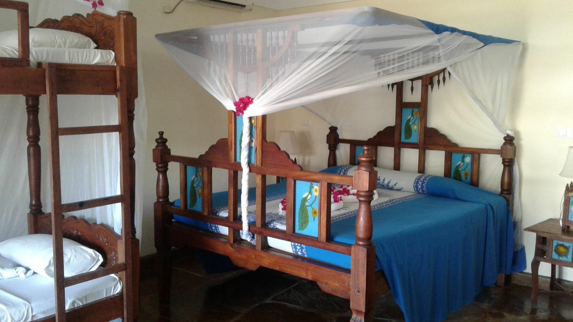 Jumbo Watamu Hotel Kültér fotó
